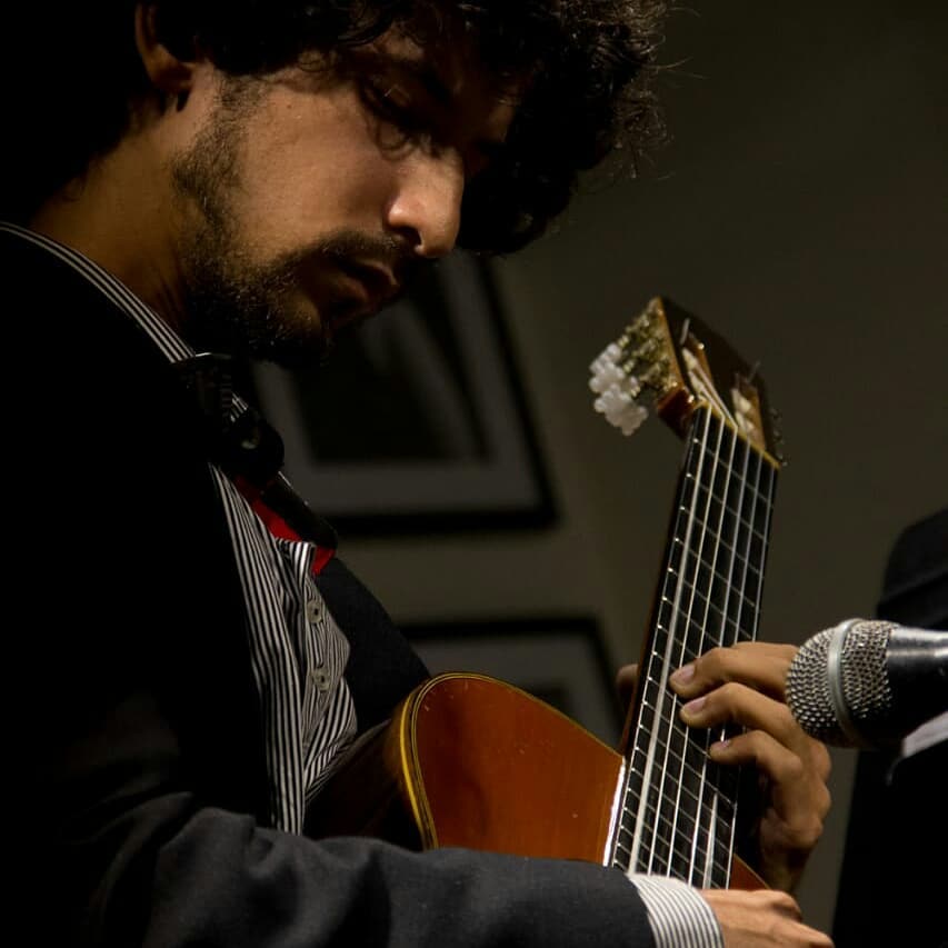 Joel Rosario en concierto